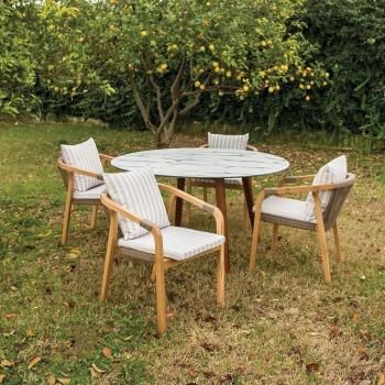 Кресло деревянное с подушками ReeHouse Pablito