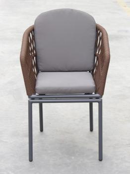 Кресло плетеное с подушками ReeHouse Favorita