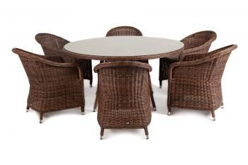 Коричневый