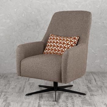 Коричневый