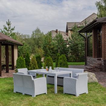 Цвет пластика: светло-серый/Цвет подушек:светло-серый