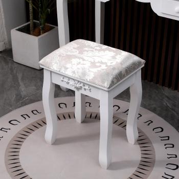 Туалетный столик с пуфом Vinotti S023