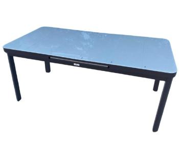 Каркас: Алюминиевый; Столешница: Закаленное стекло