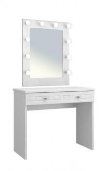 белое дерево