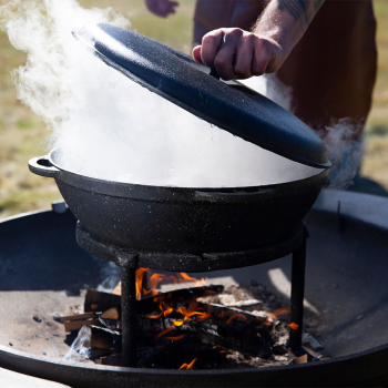 Чугунный казан CONCRETIKA 8 л. с крышкой