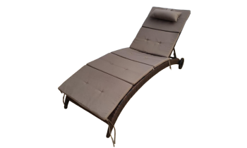 Коричневый