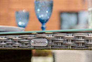 Обеденный комплект ROYAL FAMILY Fiona из искусственного ротанга