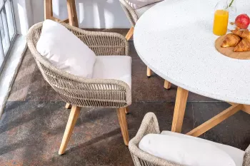 Обеденный стол из тика Joygarden TALARA 150 см круглый с керамической столешницей